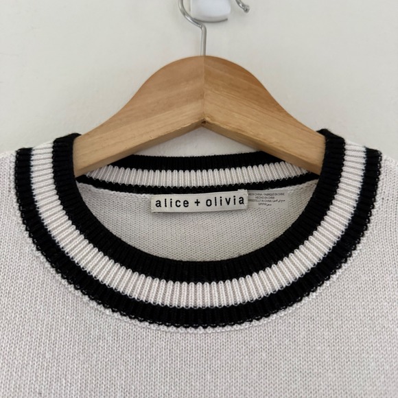 Alice + Olivia The Beatles All You Need Is Love Rorie Wool-Blend Pullover Small - Picture 3 of 8